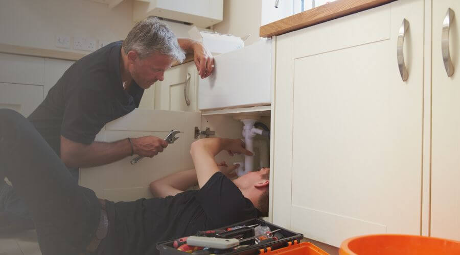 Professional burst pipe repair services in Oracle, AZ